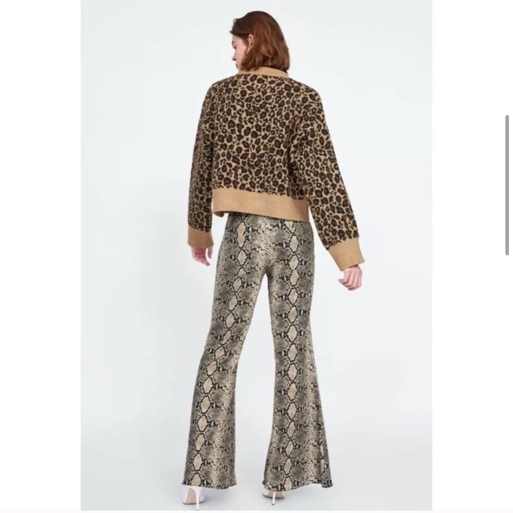 Zara Oversized Leopard Print Knit Sweater - Picture 3 of 14